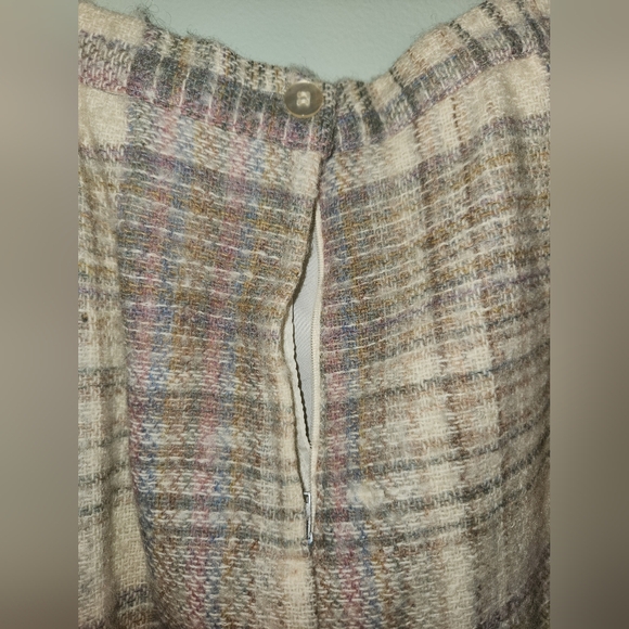 Ms. Jennifer Canada Size 14 Plaid Cream and Brown Women's Skirt - Picture 4 of 10